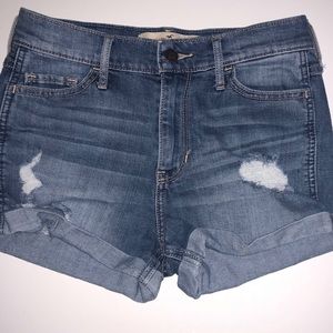 High-rise Hollister short-shorts